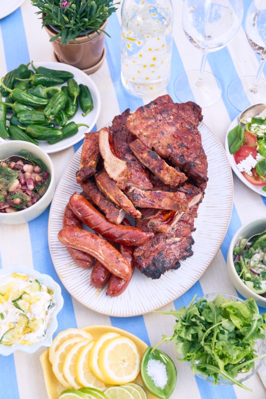 Ribs buffé med sallader